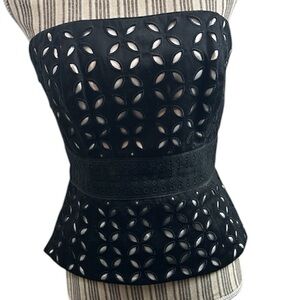 White House Black Market size 4 Black & white cutout Eyelet corset top